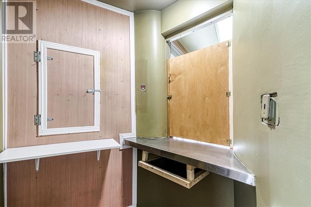 84 Centre Street Property Photo 17