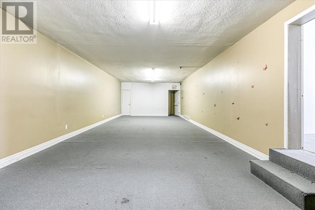 84 Centre Street Property Photo 22