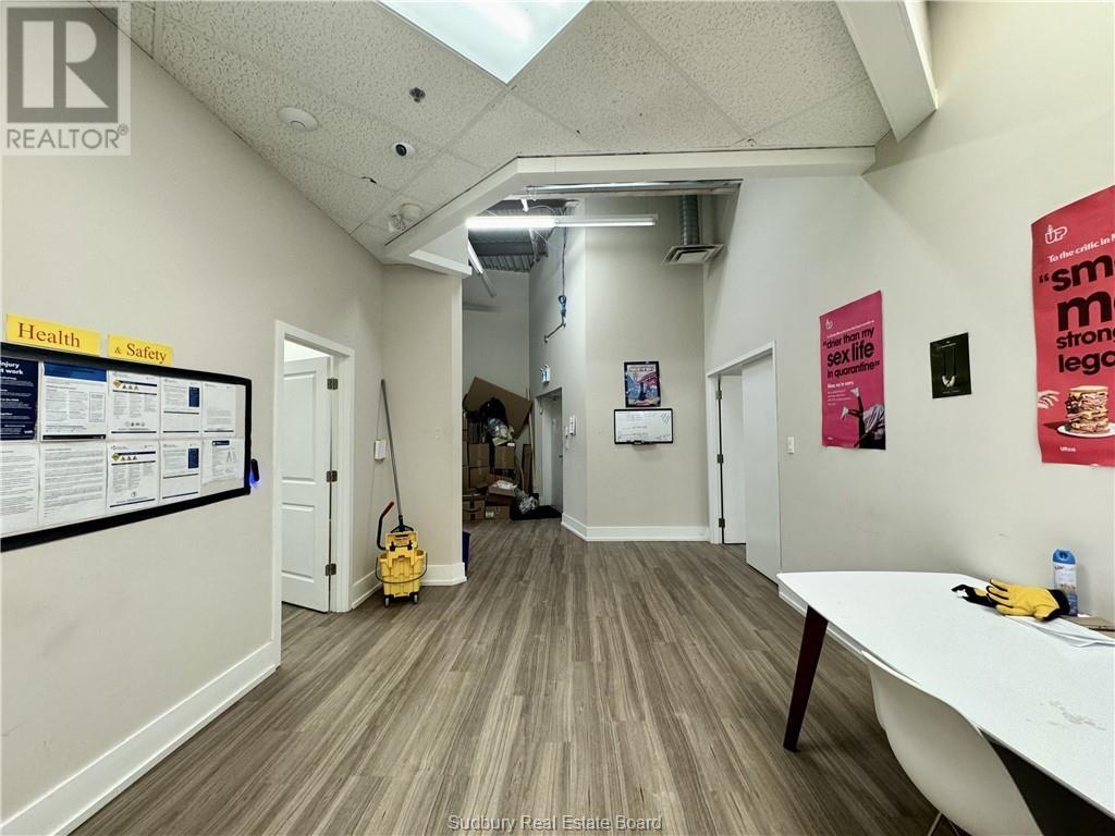 3454 Errington Avenue Property Photo 3