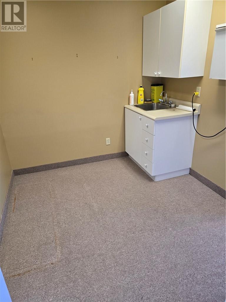 2009 Long Lake Road Unit# 307 Property Photo 12