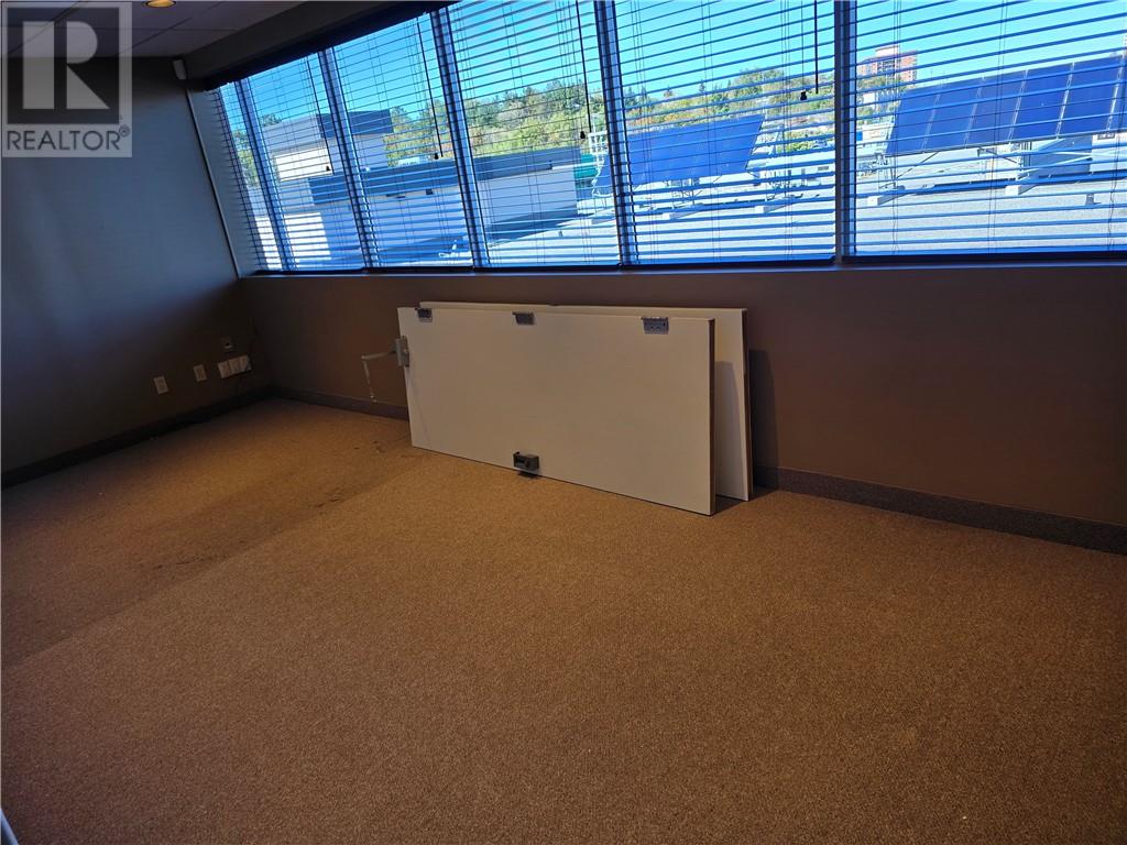 2009 Long Lake Road Unit# 307 Property Photo 13