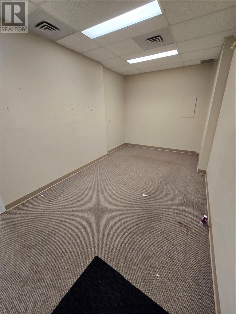 2009 Long Lake Road Unit# 409 Property Photo 6