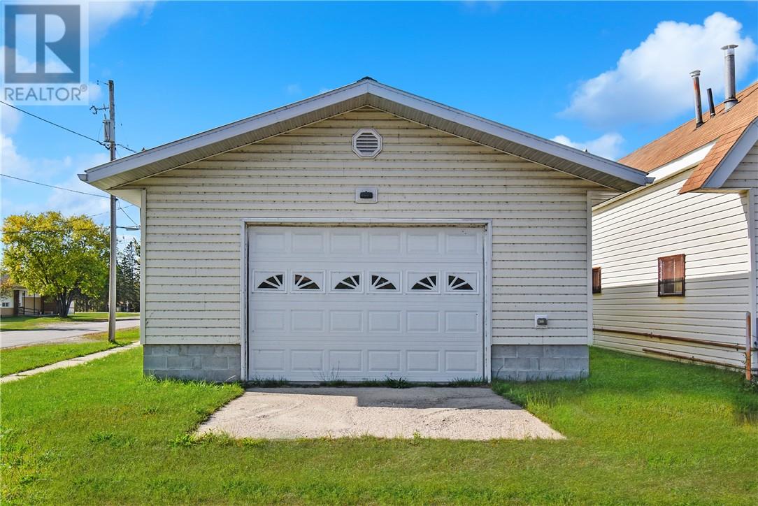 10494-10496 Highway 17 Property Photo 8