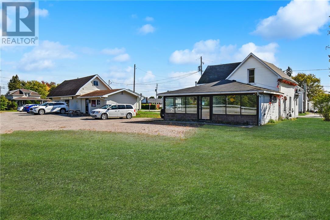10494-10496 Highway 17 Property Photo 12
