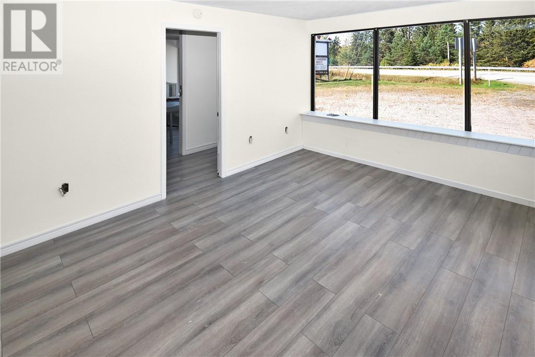 10494-10496 Highway 17 Property Photo 18