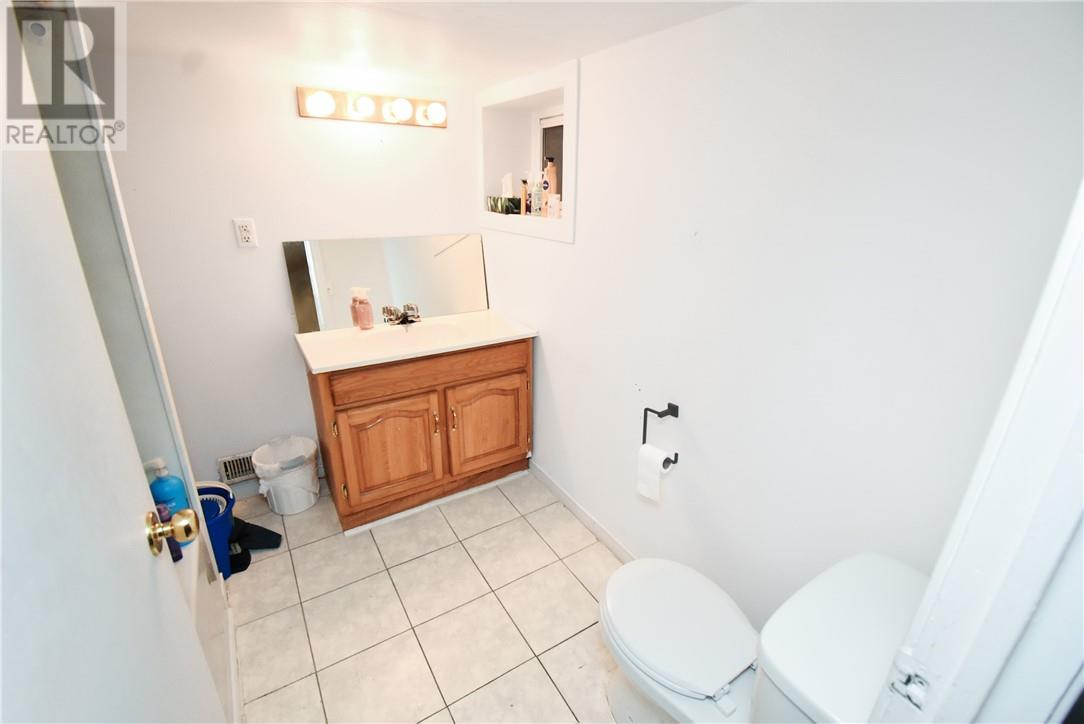286-290 Hazel St Property Photo 26