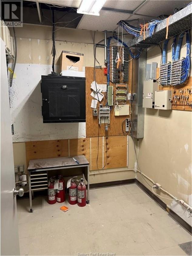 15 Mackenzie Street Unit# Lower Property Photo 7