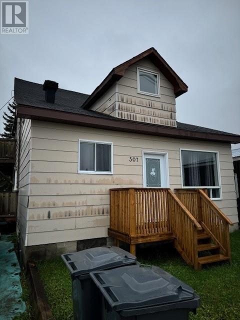 307 Ambridge Drive Property Photo 2