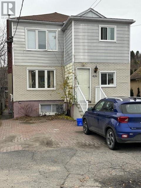 826 Lawson Street Property Photo 1