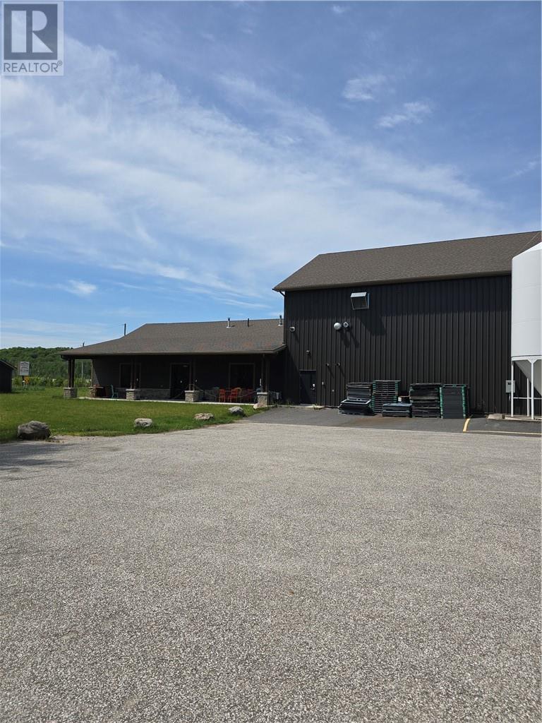 309 Highway 124 Property Photo 10