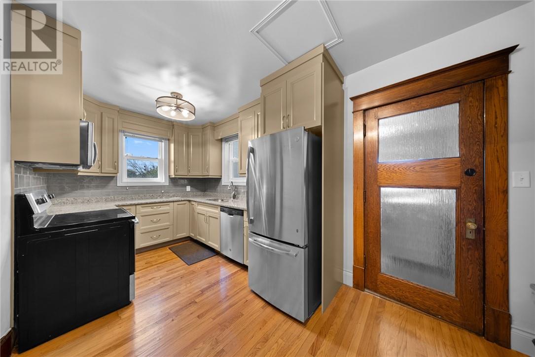 112 Beech Street Unit# Main Unit Property Photo 11