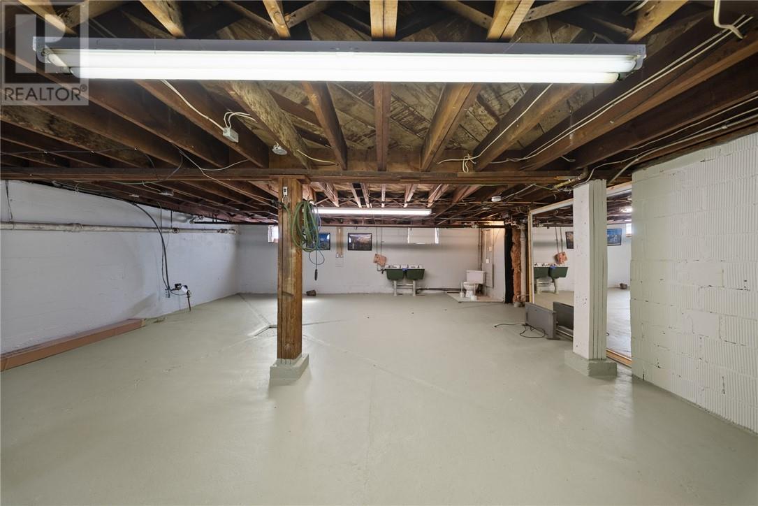 112 Beech Street Unit# Main Unit Property Photo 22