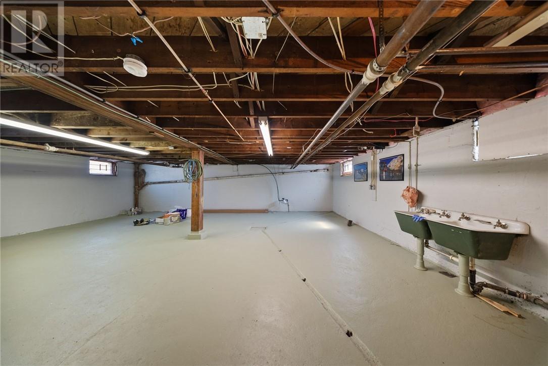 112 Beech Street Unit# Main Unit Property Photo 24
