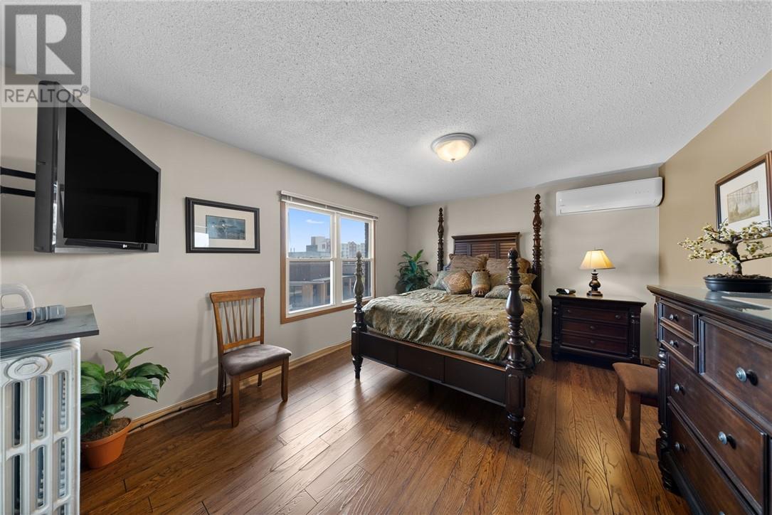 112 Beech Street Unit# Main Unit Property Photo 33
