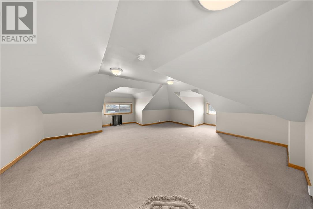 112 Beech Street Unit# Main Unit Property Photo 39