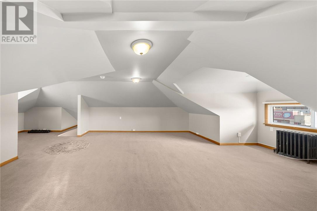 112 Beech Street Unit# Main Unit Property Photo 42