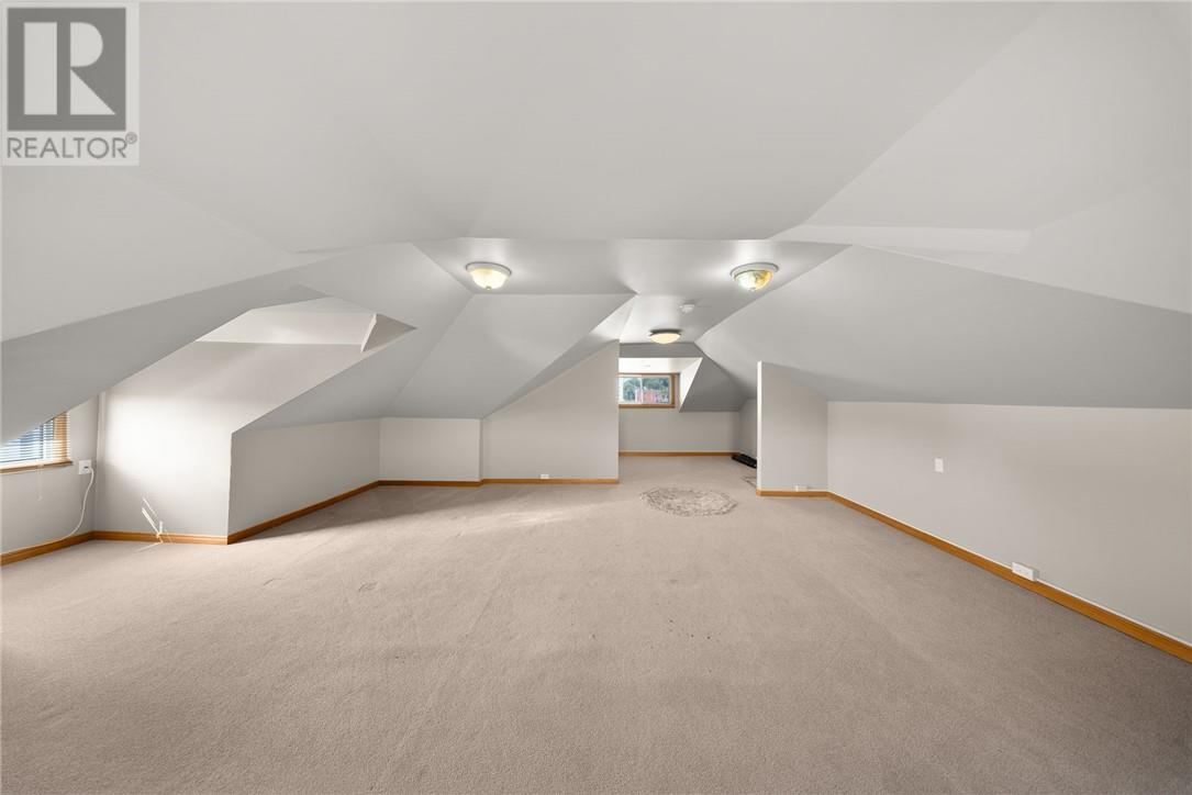 112 Beech Street Unit# Main Unit Property Photo 44