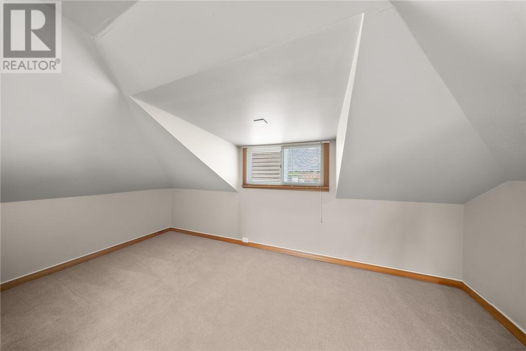 112 Beech Street Unit# Main Unit Property Photo 46