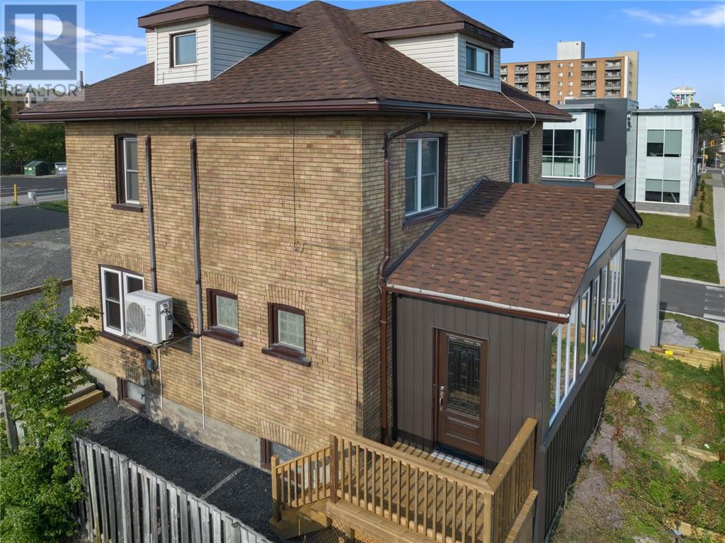 112 Beech Street Unit# Main Unit Property Photo 49