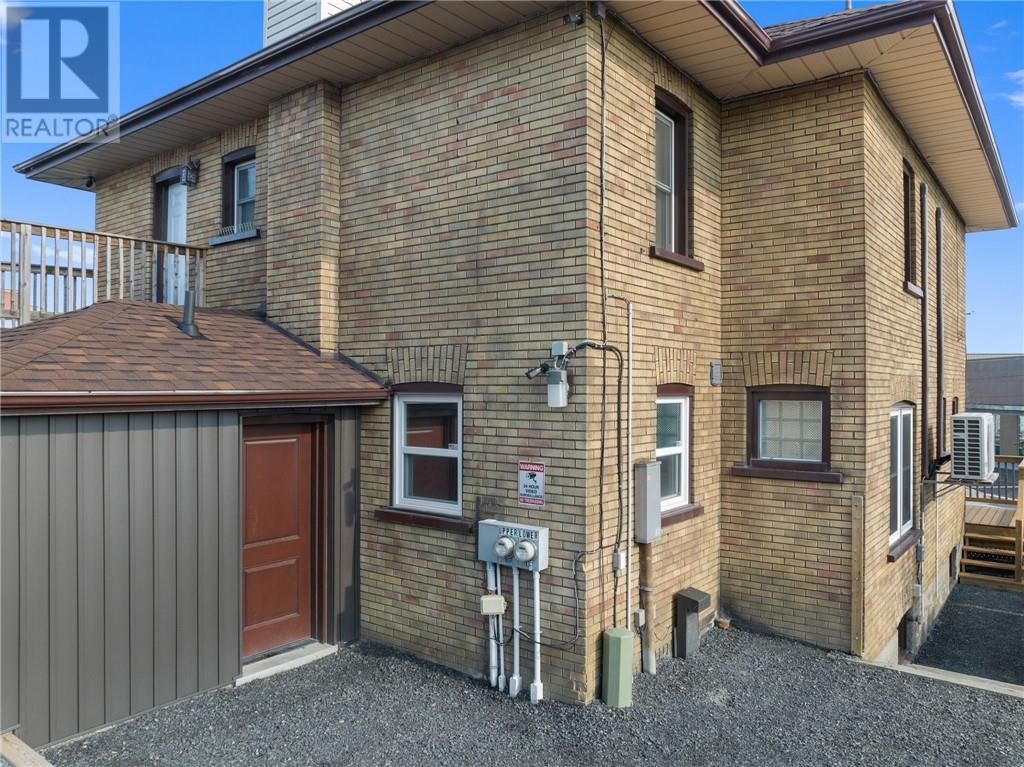 112 Beech Street Unit# Upper Unit Property Photo 26
