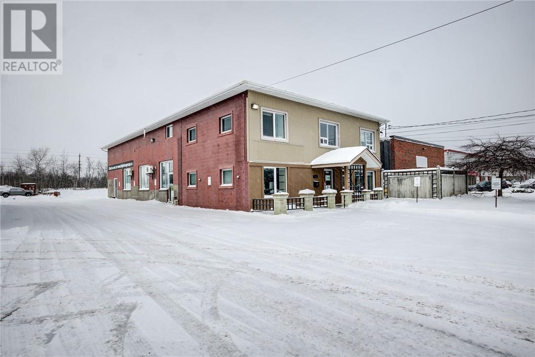2147 Armstrong Street Property Photo 1