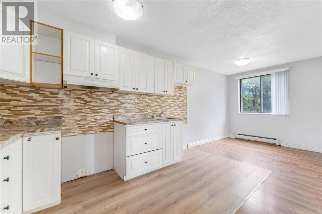 920 Marston Street Property Photo 4