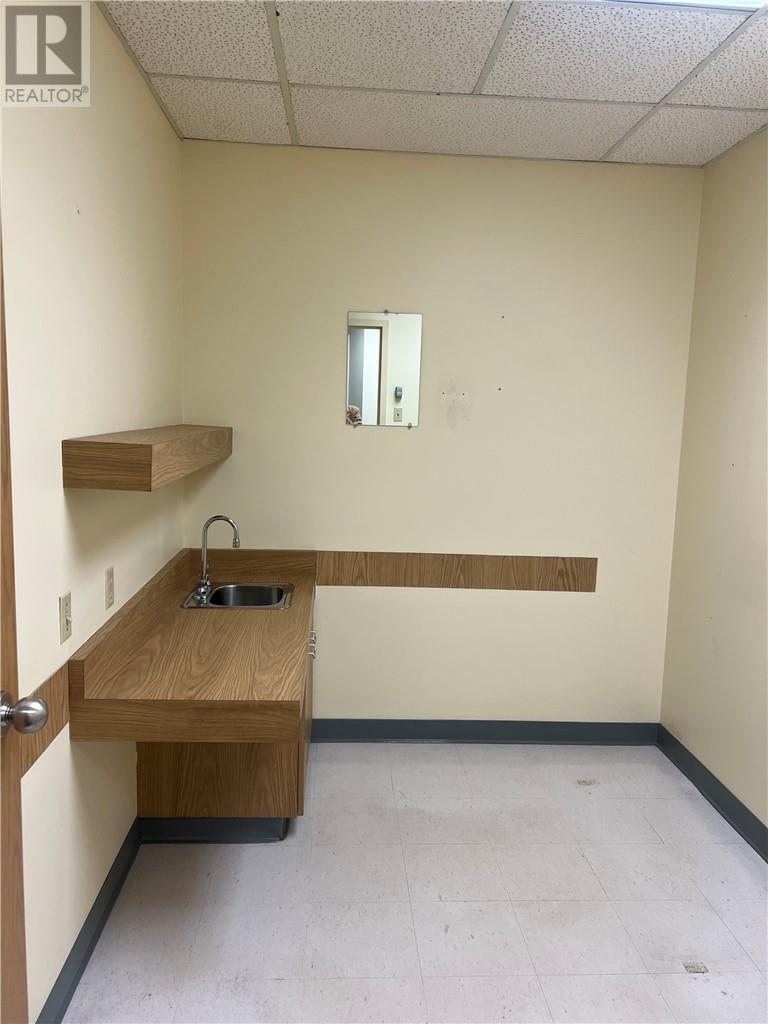 65 Larch Street Unit# Unit 210 Property Photo 5