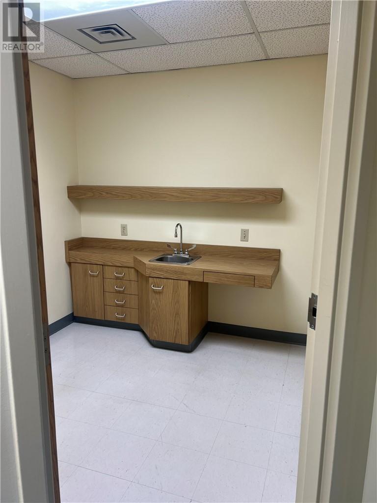 65 Larch Street Unit# Unit 210 Property Photo 8