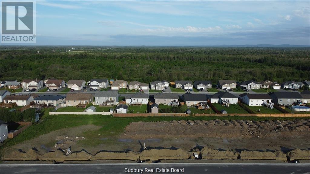 4310 Larocque Avenue Property Photo 9