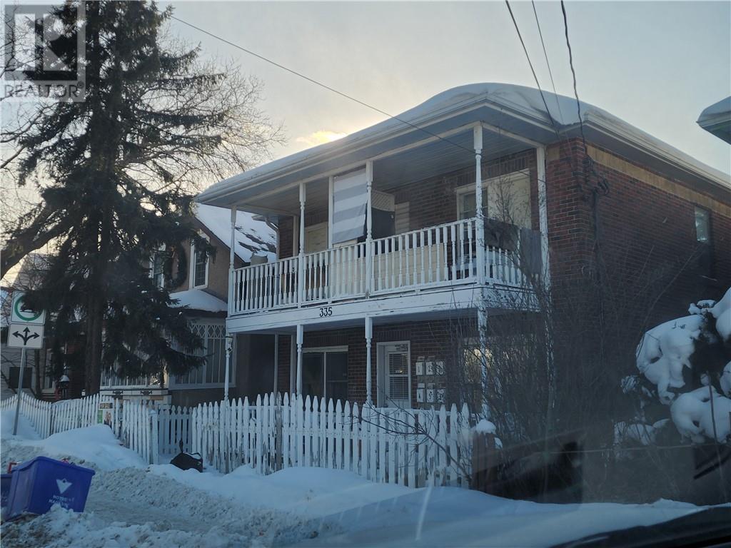 335 Frood Road Property Photo 3