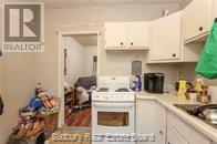 335 Frood Road Property Photo 14