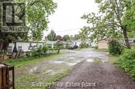 335 Frood Road Property Photo 29