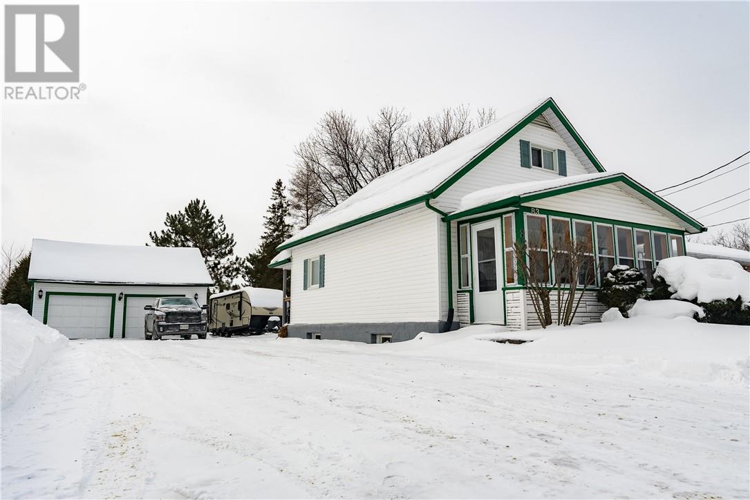 83 Notre Dame Street E Property Photo