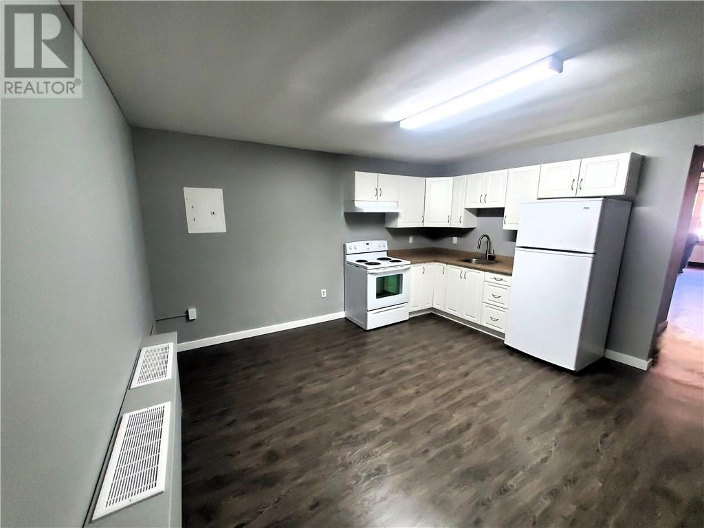 12 & 14 George Walk Property Photo 14