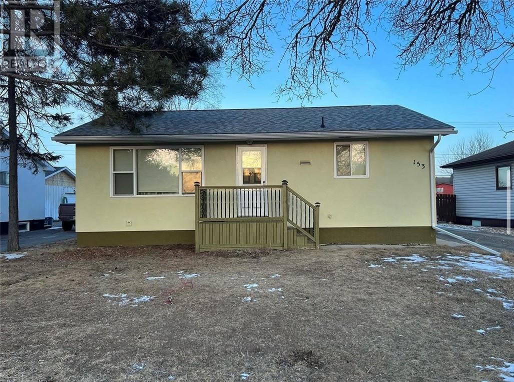 153 Willow Road Property Photo