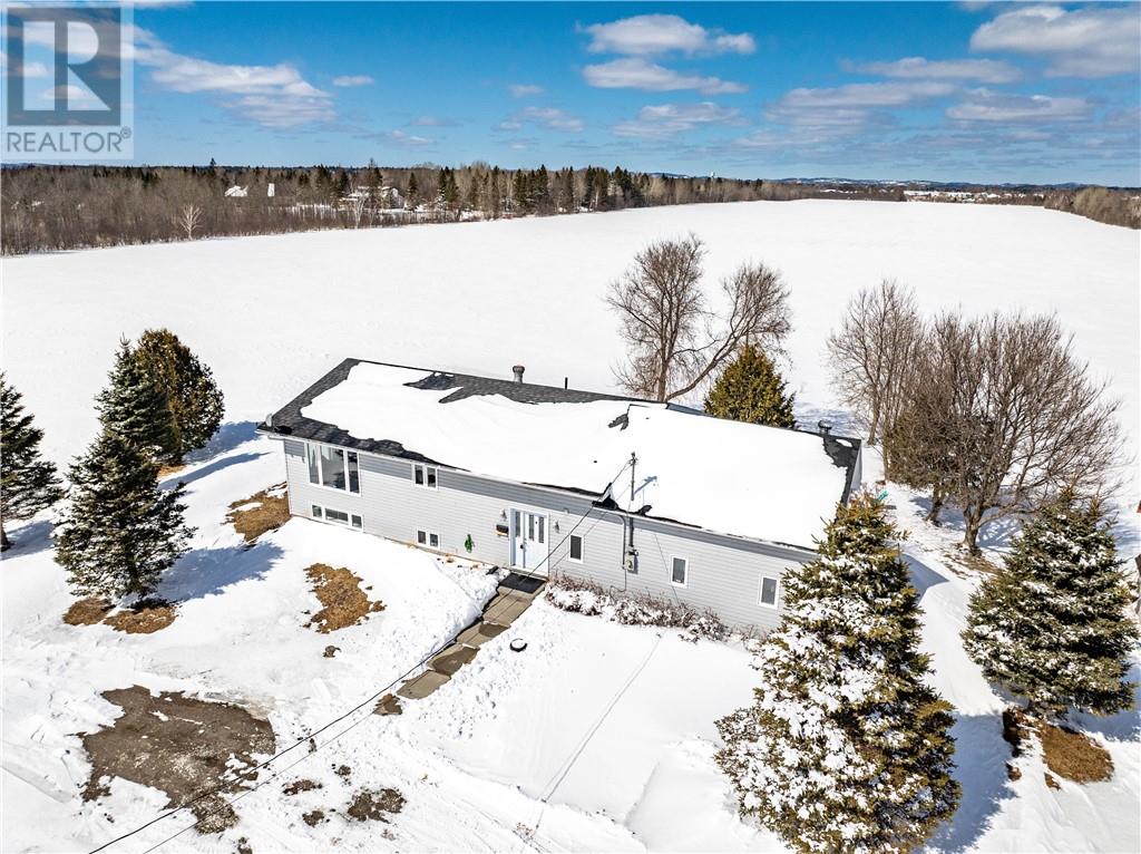 200 Lavallee Road Property Photo 2