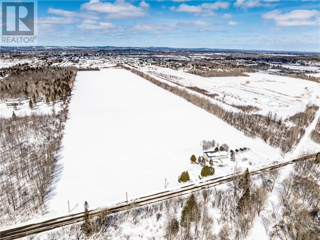 200 Lavallee Road Property Photo 33