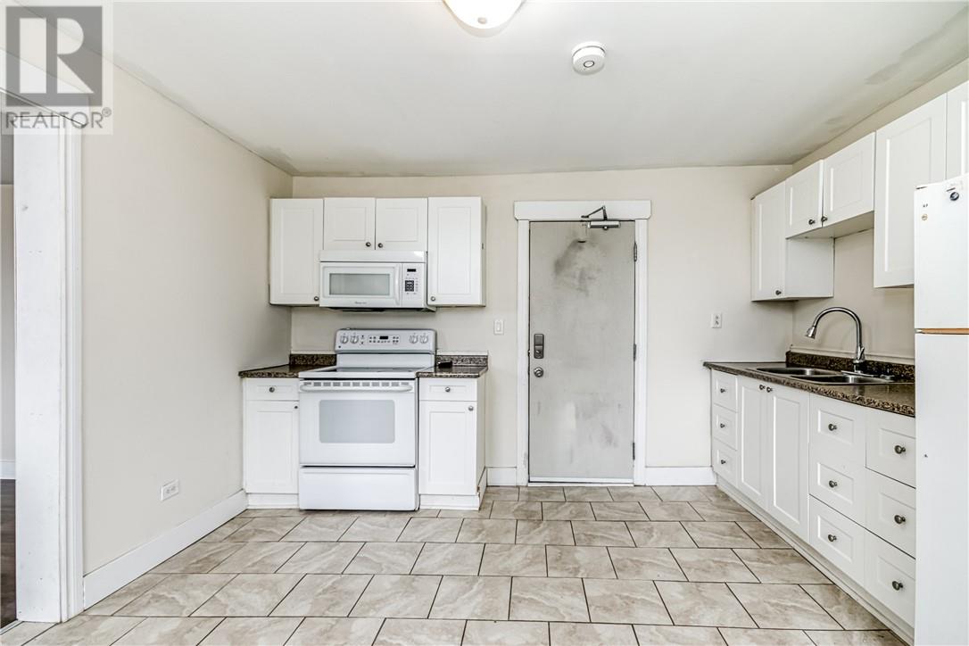 505 Laforest Property Photo 11
