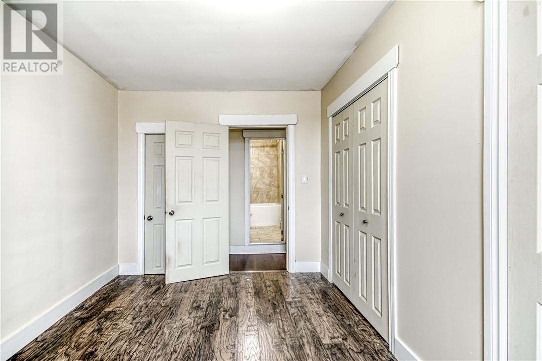 505 Laforest Property Photo 21