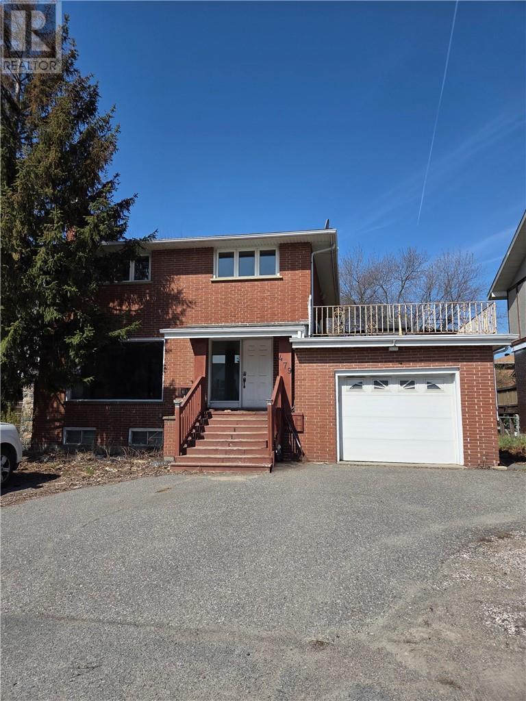 479 Paris Street Property Photo