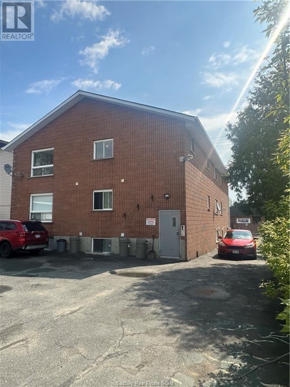 227 Regent Street Property Photo 10