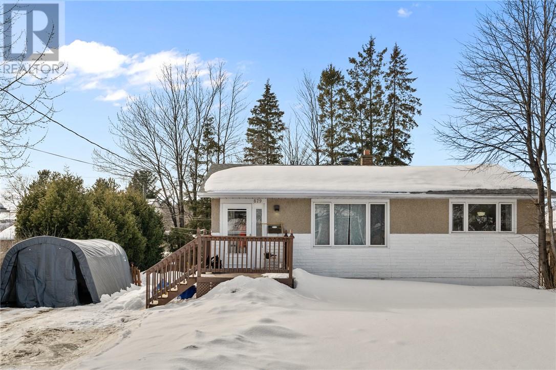 879 Delaware Avenue Property Photo