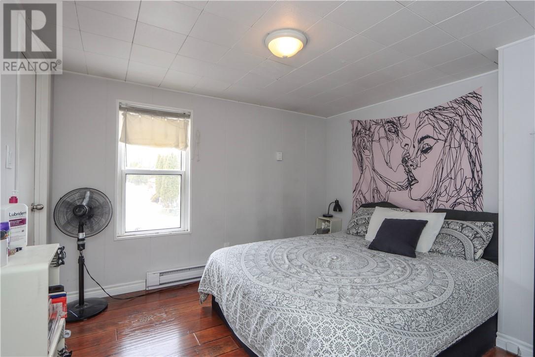 398 Horobin Street Property Photo 11