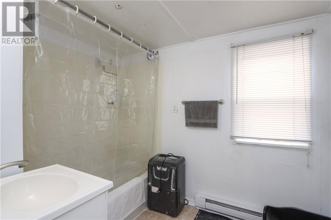 398 Horobin Street Property Photo 13