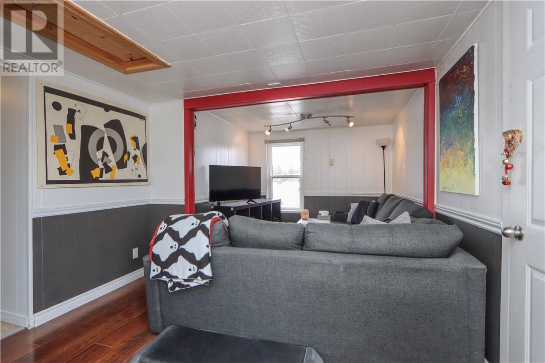 398 Horobin Street Property Photo 16