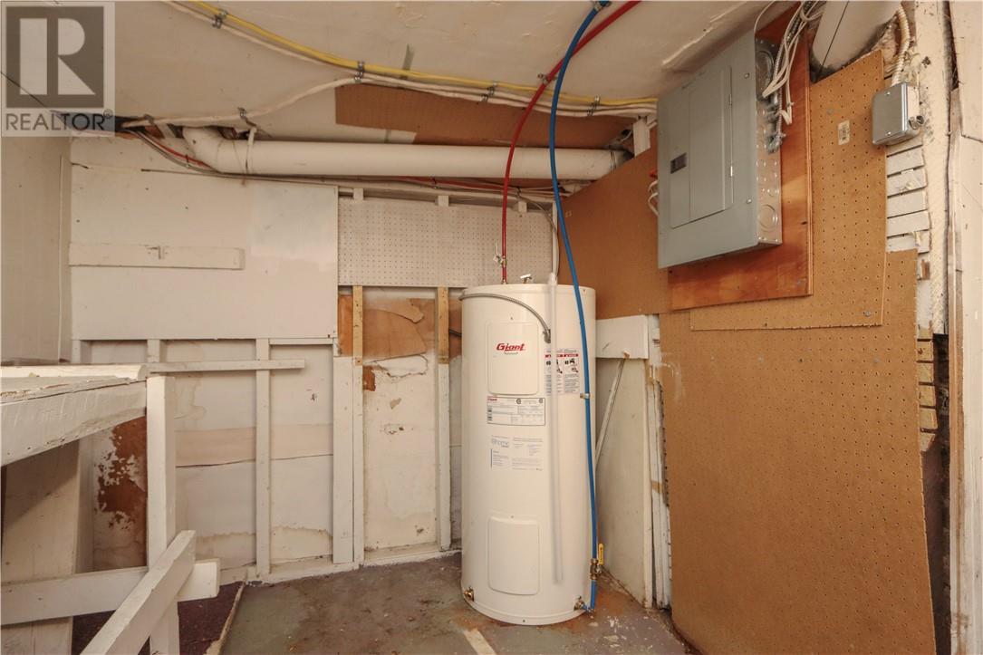 398 Horobin Street Property Photo 25