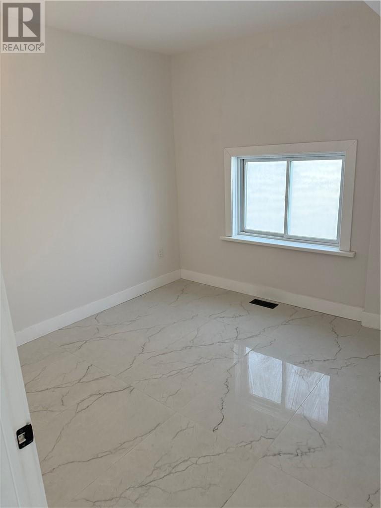 43 Balsam Street Property Photo 8
