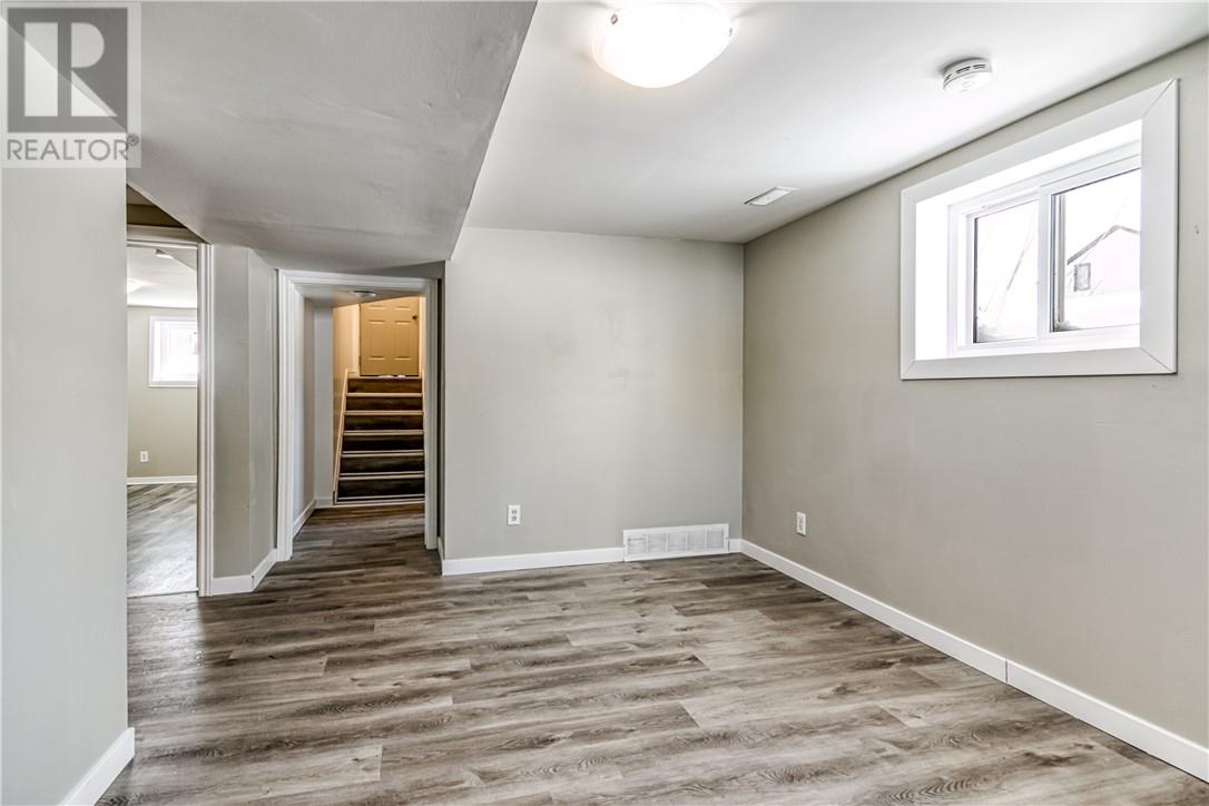 81 Jean Street Property Photo 7