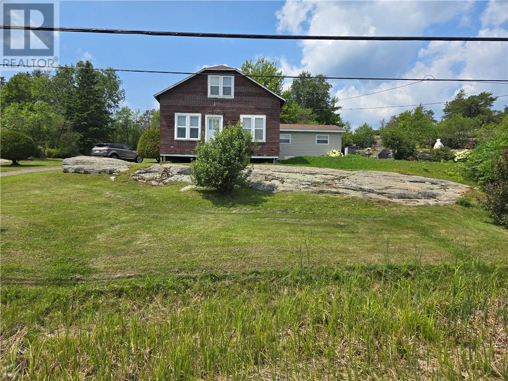 295 Riverside Road Property Photo 1