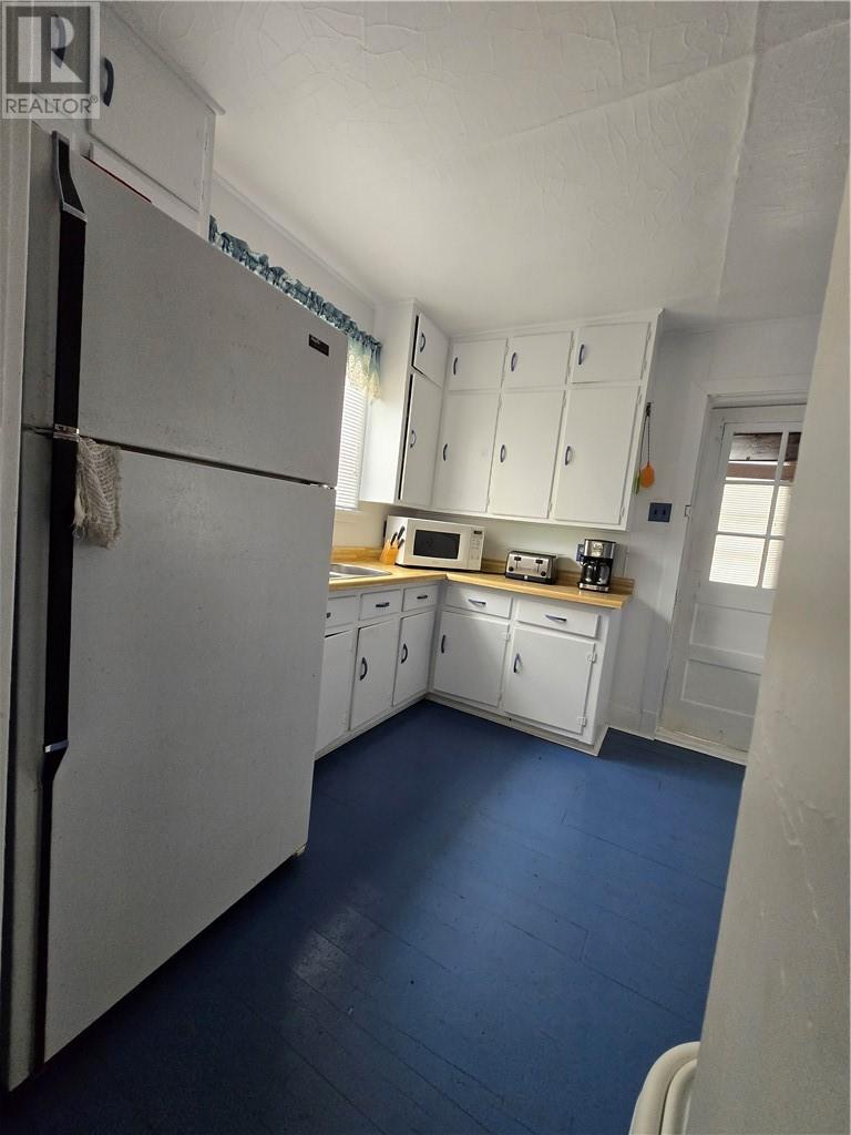 295 Riverside Road Property Photo 7